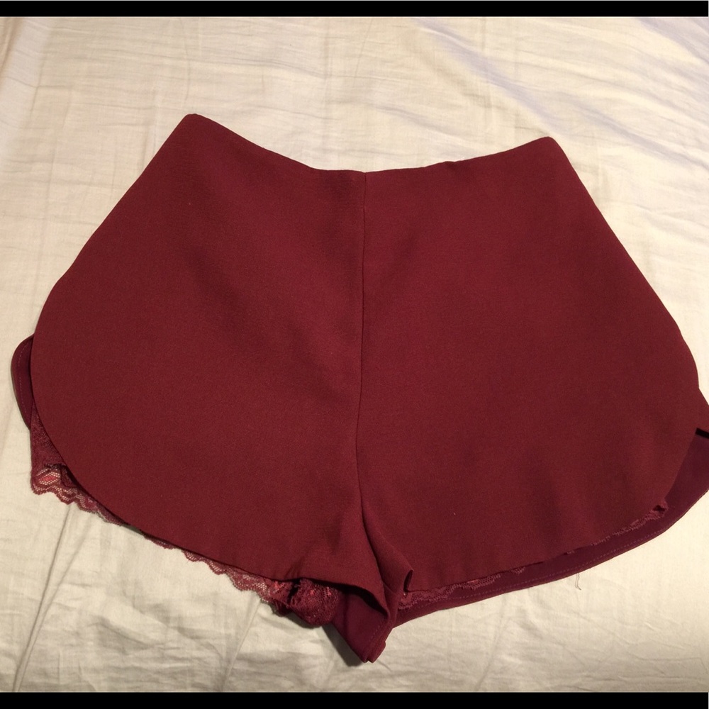 Urban Outfitters Shorts. Only wore a few times ♥️
